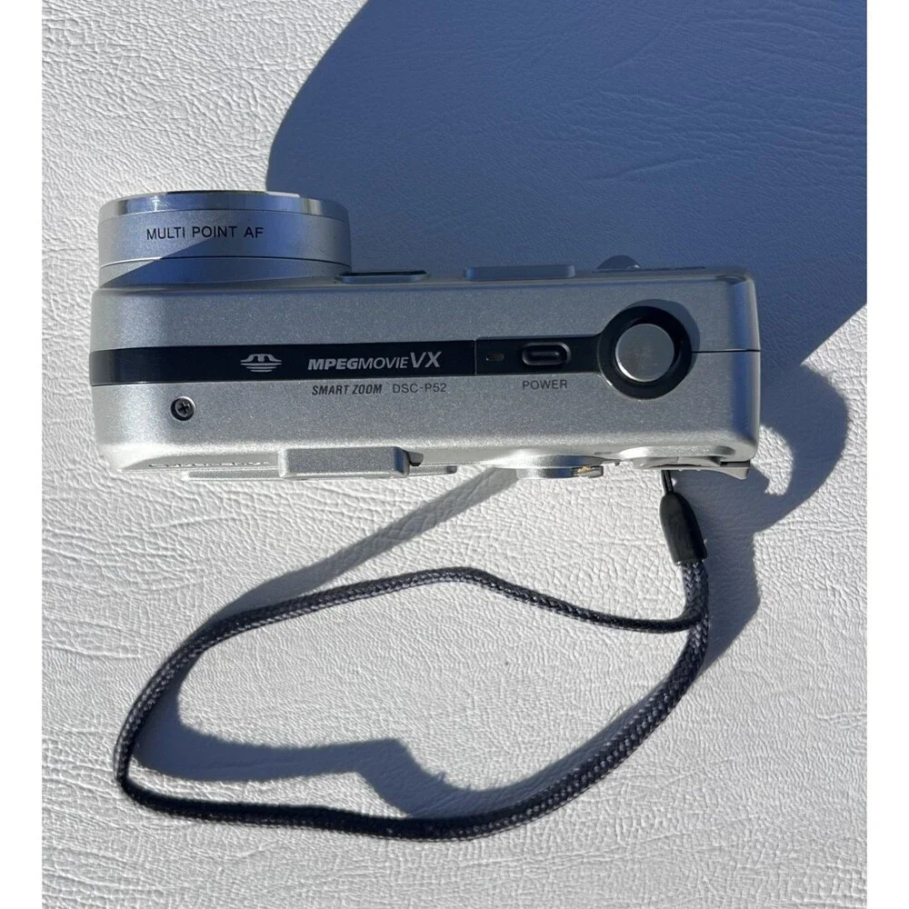 Sony Cyber-Shot 3.2 Mega Pixels DSC-P32 Camera